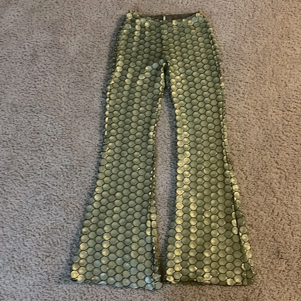 Free People sz zero sequin embroidered flare pants